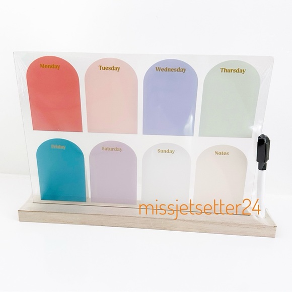Target Daily Acrylic Dry Erase Calendar NWT - Picture 1 of 1